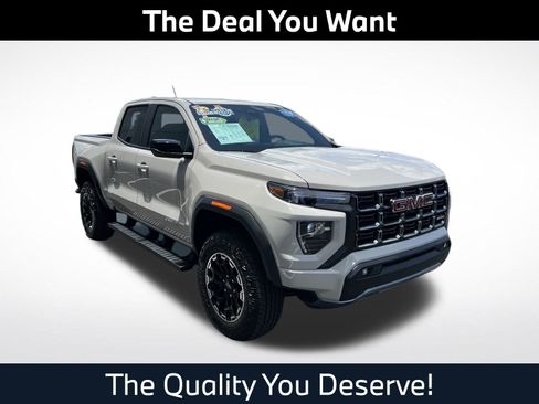Used 2026 GMC Canyon AT4 AWD/4WD image 1