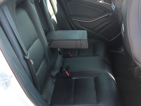 Used 2018 Mercedes-Benz CLA 250 4MATIC image 21