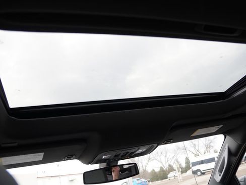 Used 2020 GMC Sierra 1500 AT4 w/ AT4 Premium Package image 19