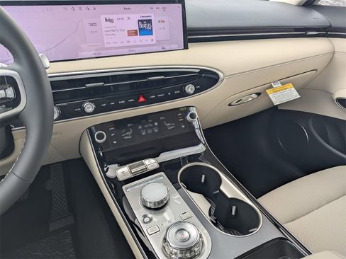 New 2026 Genesis GV70 2.5T image 19