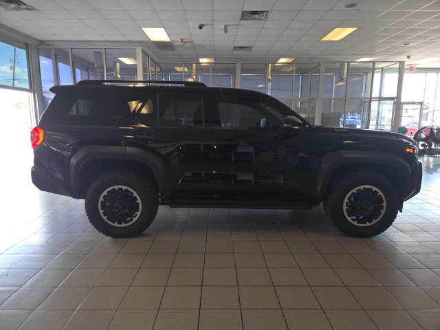Used 2025 Toyota 4Runner TRD Off-Road AWD/4WD image 9