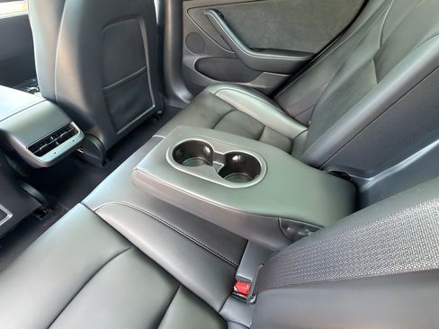Used 2023 Tesla Model 3 Standard Range RWD image 23