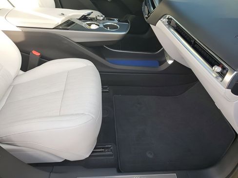 Certified 2024 Cadillac Lyriq Luxury w/ LPO, Floor Liner Package image 15