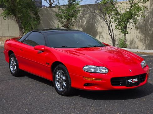 Used 2002 Chevrolet Camaro Z28 w/ Preferred Equipment Group 2 RWD image 2