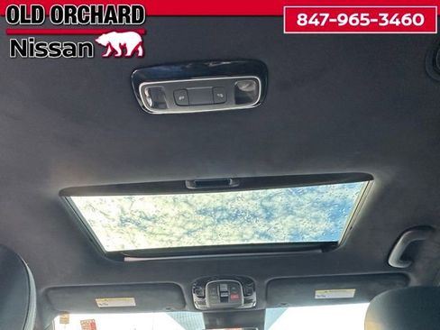 Used 2025 Hyundai Palisade Calligraphy image 16