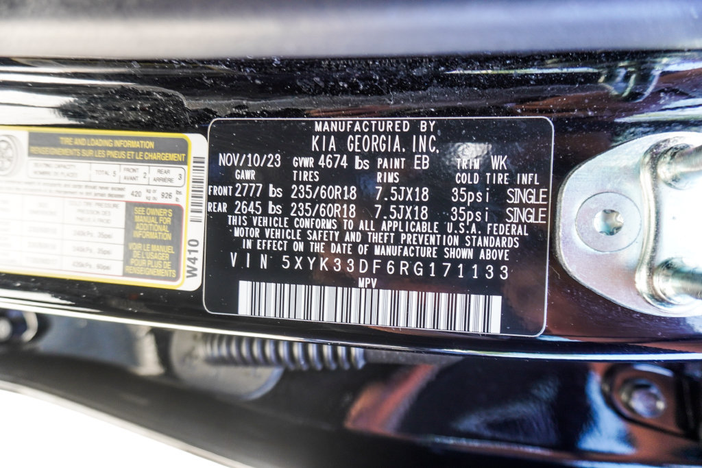 Used 2024 Kia Sportage EX FWD image 32