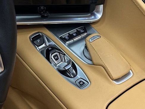 Used 2021 Chevrolet Corvette Stingray Premium Cpe w/ Z51 Performance Package image 23