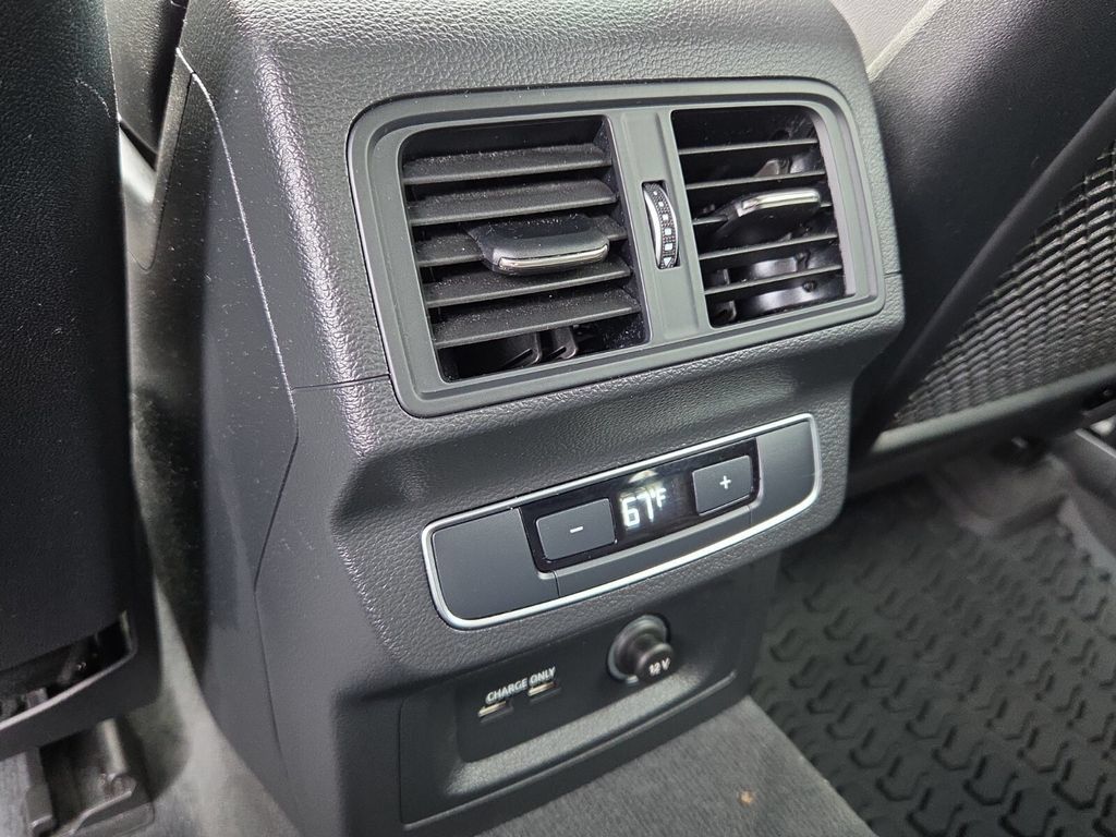 Used 2022 Audi SQ5 Premium AWD/4WD image 15