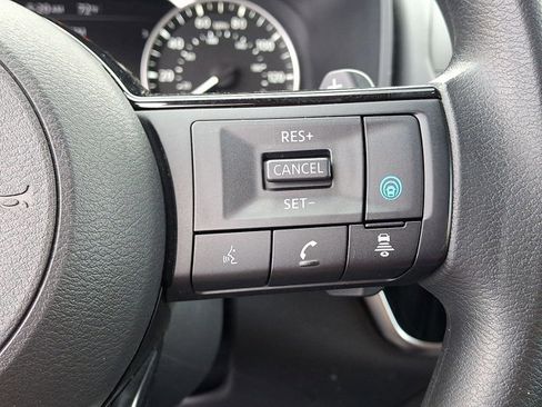 Used 2021 Nissan Rogue SV image 19