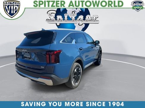 Certified 2024 Kia Sorento S AWD/4WD image 9