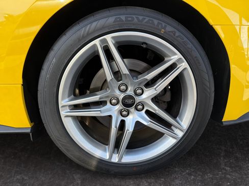 Used 2018 Ford Mustang GT w/ GT Performance Package image 14