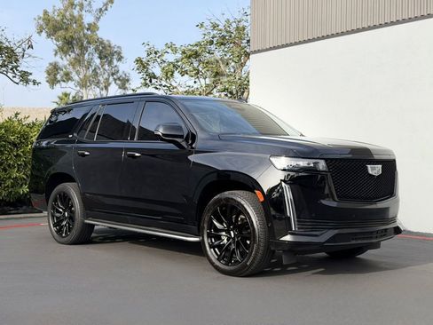 Used 2021 Cadillac Escalade Sport image 7