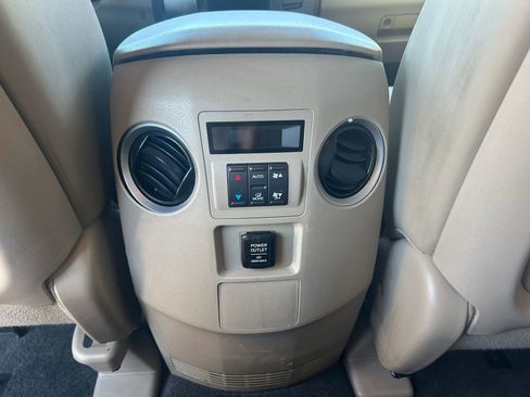 Used 2011 Honda Pilot EX-L image 32