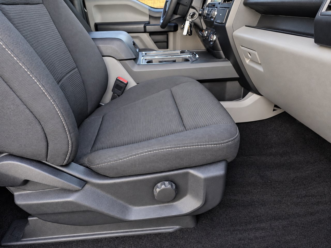 Used 2019 Ford F150 XL w/ Equipment Group 101A Mid AWD/4WD image 33