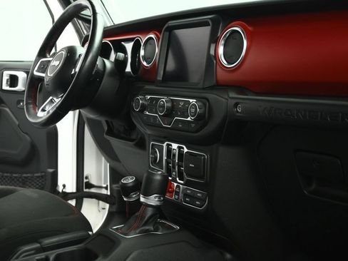 Used 2023 Jeep Wrangler Unlimited Rubicon w/ Steel Bumper Group AWD/4WD image 59