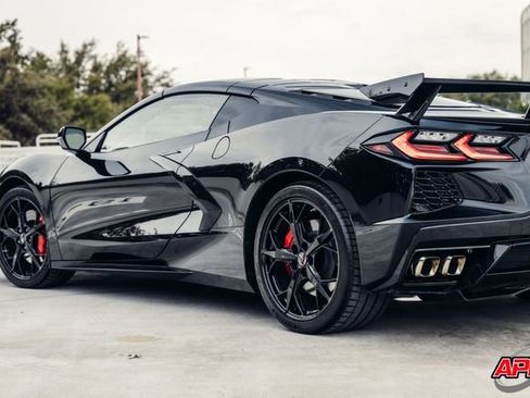 Used 2020 Chevrolet Corvette Stingray Premium Cpe w/ 3LT Preferred Equipment Group image 63