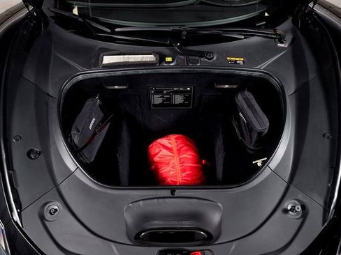 Certified 2021 Ferrari F8 Tributo image 16