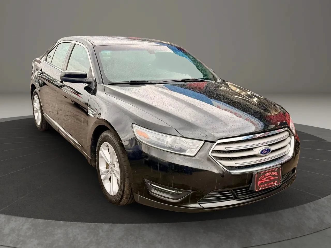 Used 2014 Ford Taurus SEL w/ Equipment Group 201A FWD image 3