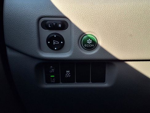 Certified 2019 Honda Pilot EX image 9