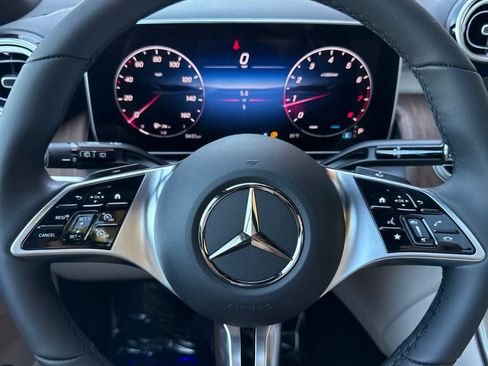 New 2026 Mercedes-Benz GLC 300 image 23