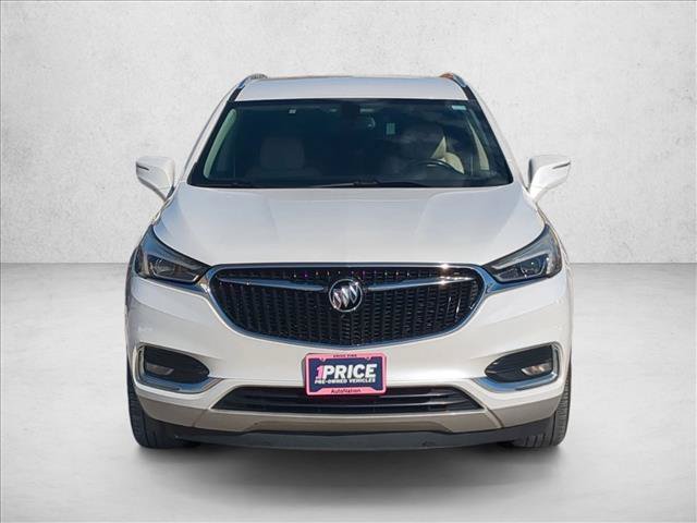 Used 2018 Buick Enclave Essence FWD image 2