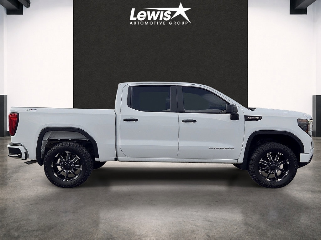 Used 2024 GMC Sierra 1500 Pro w/ Graphite Edition AWD/4WD image 5