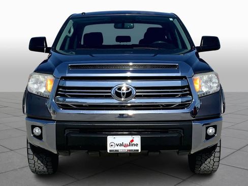 Used 2016 Toyota Tundra SR5 image 3