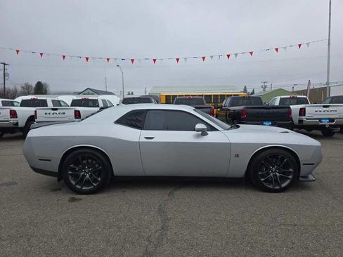 Used 2021 Dodge Challenger R/T Scat Pack w/ Plus Package image 6