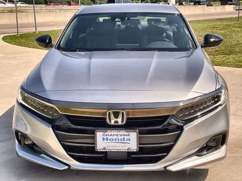Used 2022 Honda Accord Sport image 7