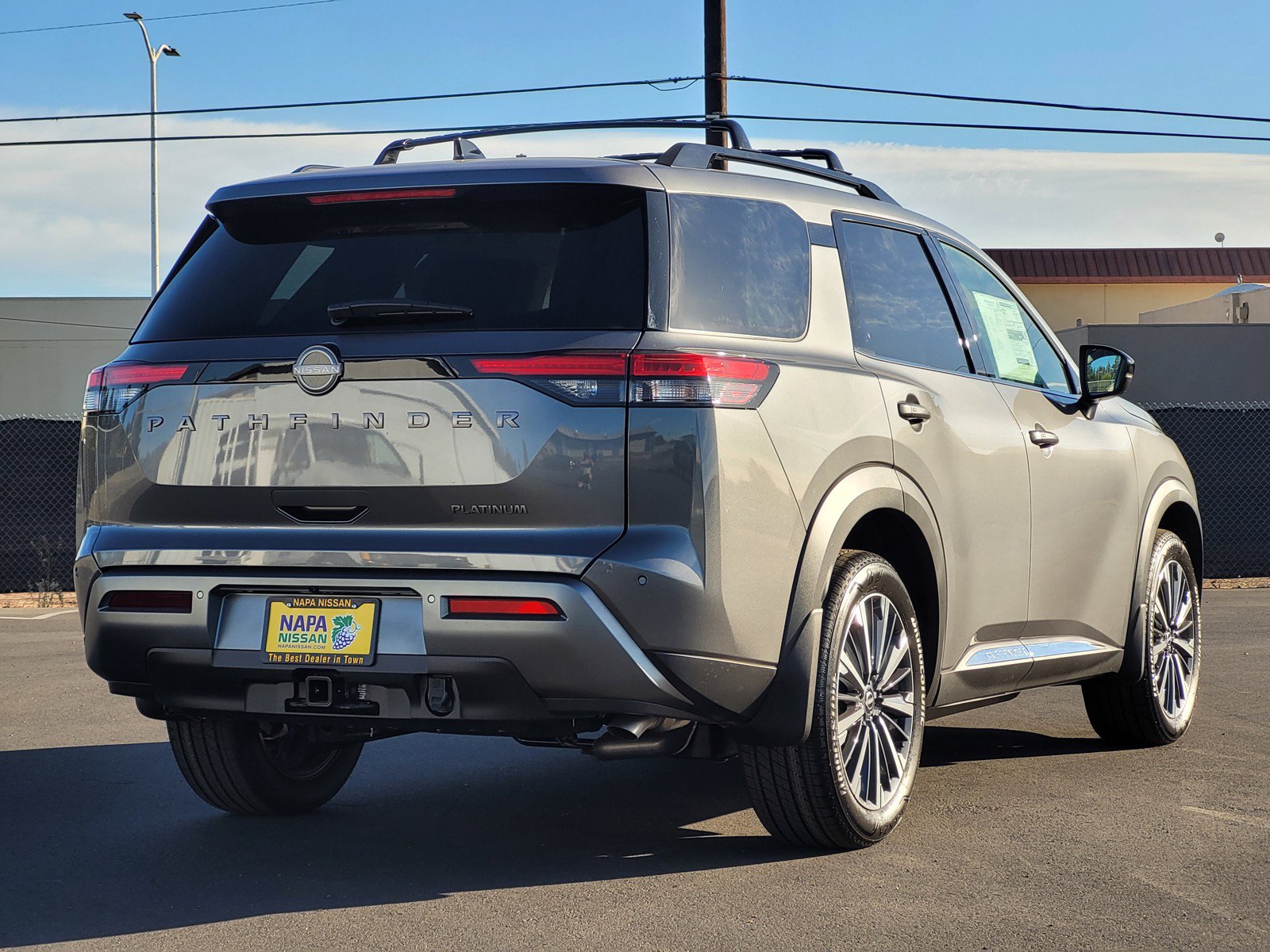New 2026 Nissan Pathfinder Platinum FWD image 5