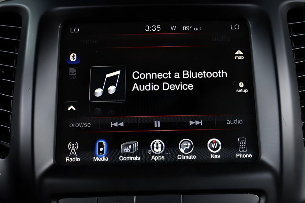 Used 2018 Jeep Cherokee Limited FWD image 24