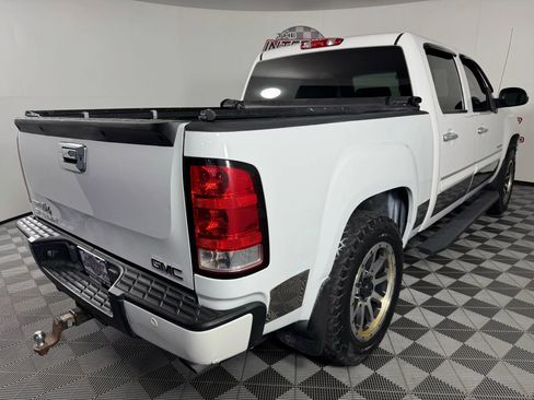Used 2011 GMC Sierra 1500 Denali image 26