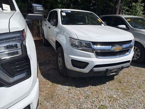 Used 2018 Chevrolet Colorado W/T w/ WT Convenience Package AWD/4WD image 6