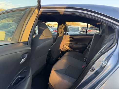 Used 2020 Toyota Corolla SE image 21