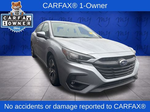 Used 2025 Subaru Legacy Premium image 5