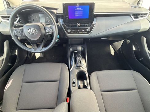 Used 2023 Toyota Corolla LE image 15