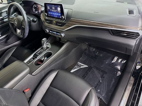 Used 2019 Nissan Altima 2.0 Edition One FWD image 30