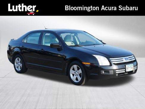 Used 2009 Ford Fusion SE image 1