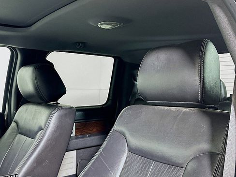 Used 2012 Ford F150 Lariat w/ Lariat Chrome Pkg image 22