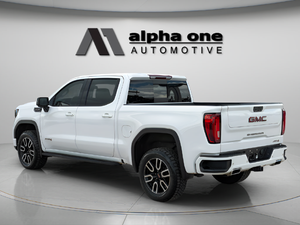 Used 2022 GMC Sierra 1500 AT4 w/ AT4 Premium Package AWD/4WD image 9