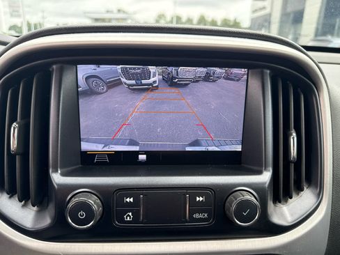 Used 2020 GMC Canyon SLE w/ SLE Convenience Package AWD/4WD image 17