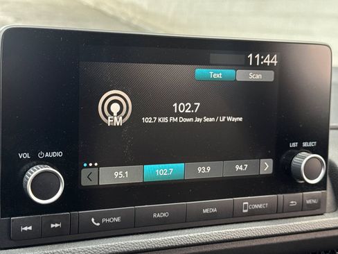 Used 2024 Honda CR-V EX image 23