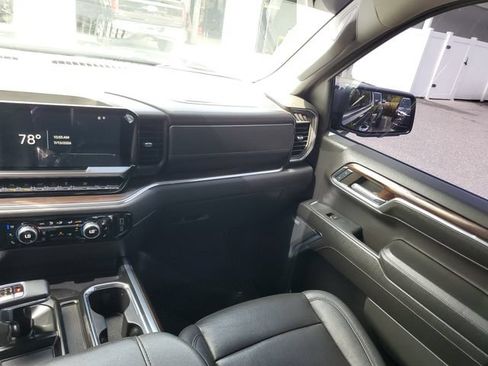 Used 2024 GMC Sierra 1500 SLT w/ SLT Premium Plus Package RWD image 15
