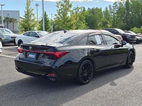 Used 2019 Toyota Avalon XSE FWD image 5