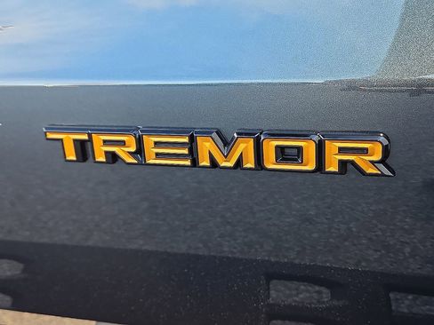 New 2026 Ford Expedition Tremor image 8