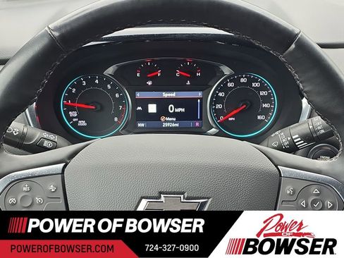 Used 2023 Chevrolet Traverse RS image 22