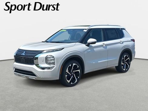 Used 2025 Mitsubishi Outlander SEL image 1