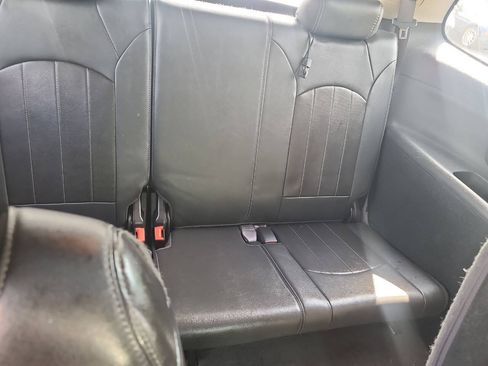 Used 2013 GMC Acadia Denali AWD/4WD image 34