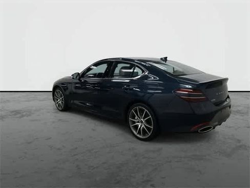 Used 2024 Genesis G70 2.5T image 9