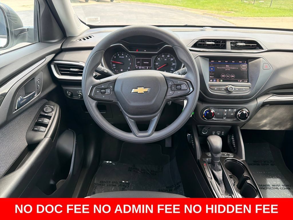 Used 2021 Chevrolet TrailBlazer LS AWD/4WD image 14